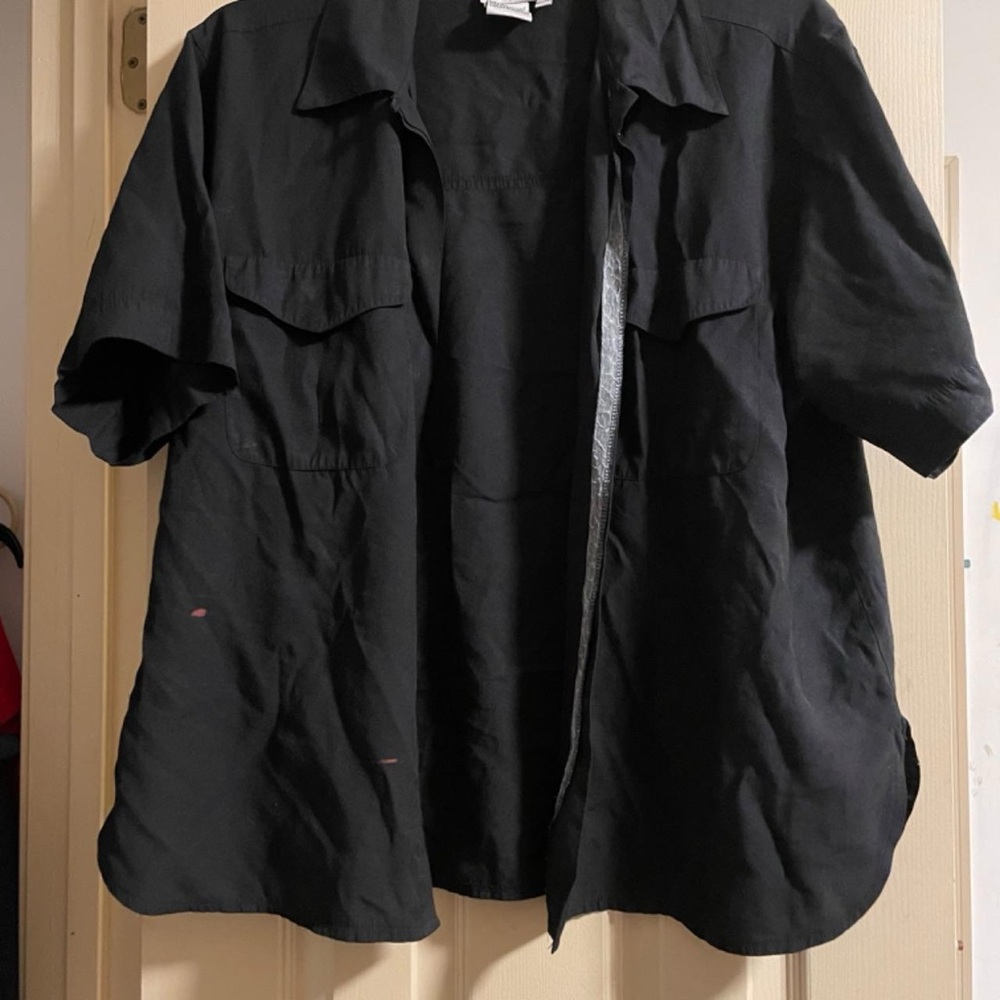 Men's Black Short Sleeve Shirt